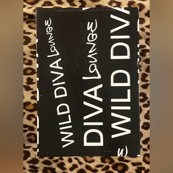 Brand new with box size 10 clear chunk heels - Picture 2 of 6